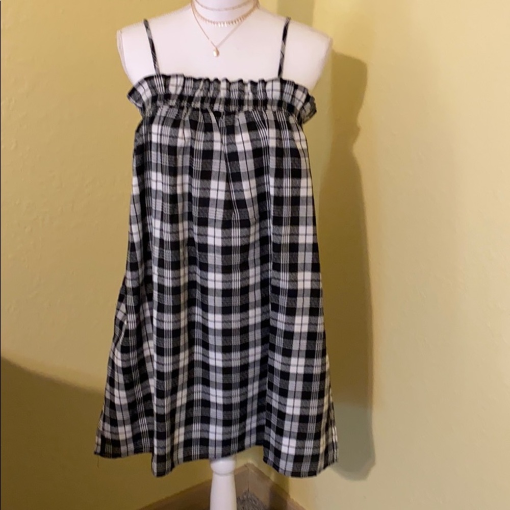 🚚 NWT Very J Paper-bag Jumper Dress